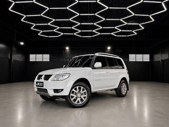 MITSUBISHI PAJERO TR4 2.0 4X2 16V 140CV FLEX 4P AUTOMÁTICO